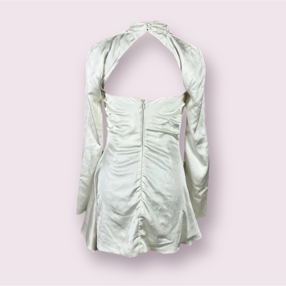 HOUSE OF CB 'Toira' Ivory Draped Corset Dress - Picture 9 of 12